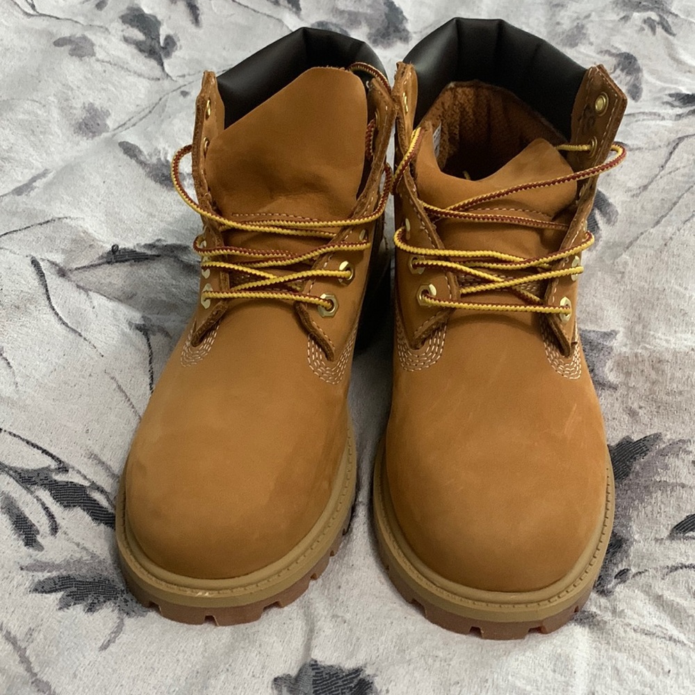 Boys Timberland Boots size 2